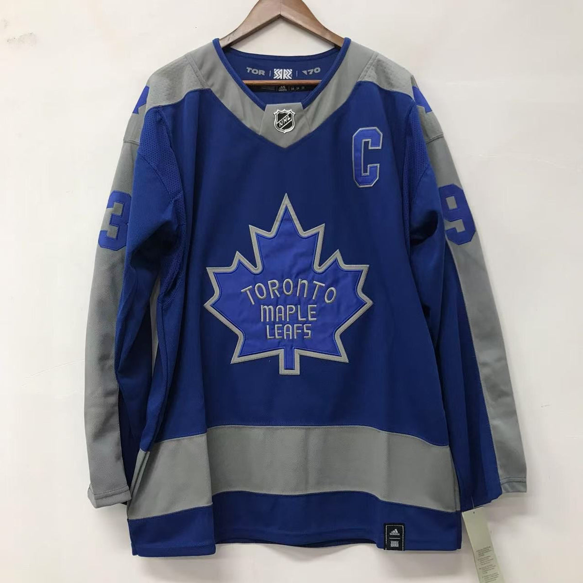 Doug Gilmour Toronto Maple Leafs Official NHL Adidas Jersey product image 2