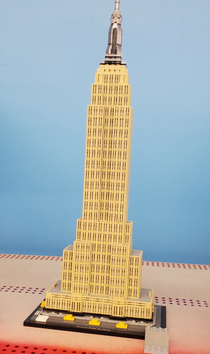 21046 Architecture Empire State Building (Previously Owned) (Retired) product image 1, provided for visual reference and