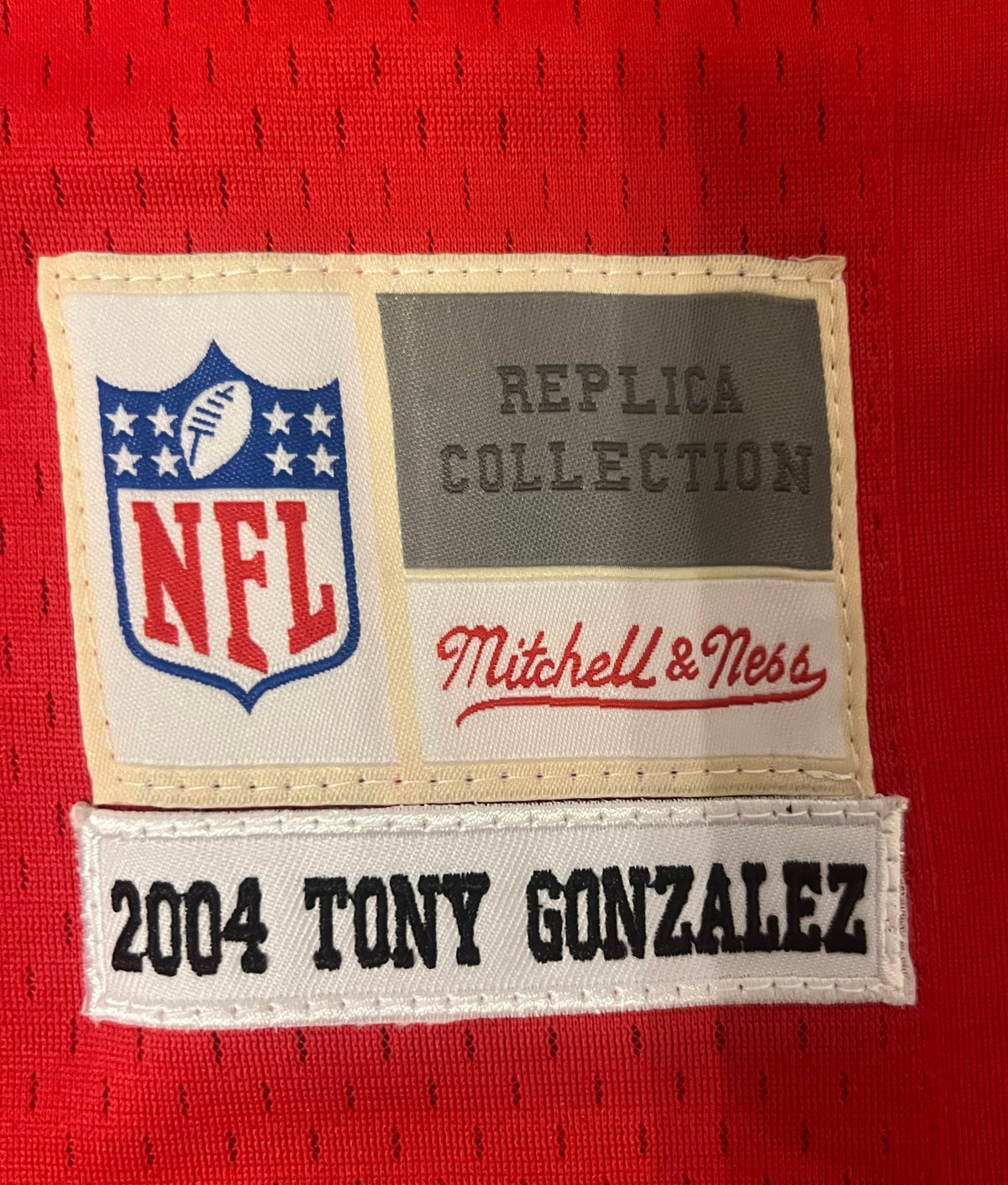 Tony Gonzalez autographed Kansas City Chiefs jersey COA & product image 8