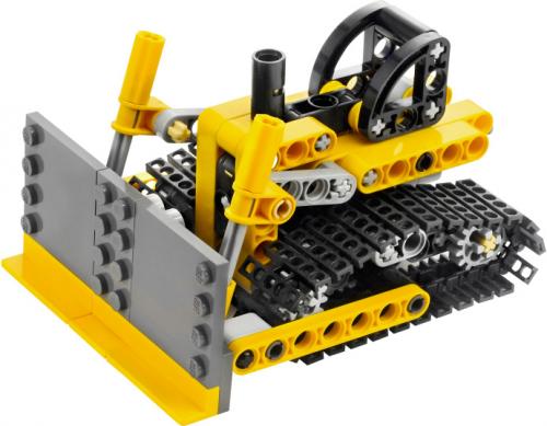 8259 Mini Bulldozer (Retired) LEGO TECHNIC product image 2, provided for visual reference and product detail review