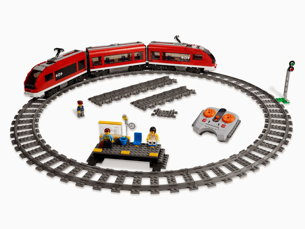 7938 Passenger Train (Retired) LEGO City product image 2, provided for visual reference and product detail review