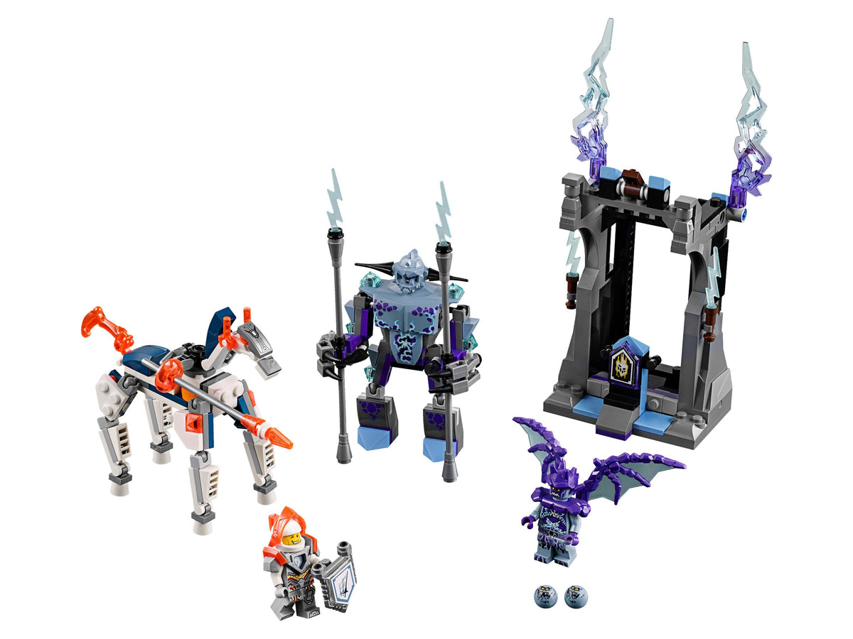 70359 Lance vs. Lightning (Retired) LEGO Nexo Knights product image 2, provided for visual reference and product detail