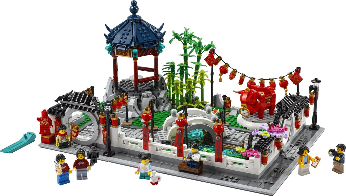 80107 Spring Lantern Festival (Retired) LEGO Seasonal product image 2, provided for visual reference and product detail
