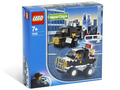 7032 Police 4WD and Undercover Van (Retired) LEGO World City product image 1, provided for visual reference and product