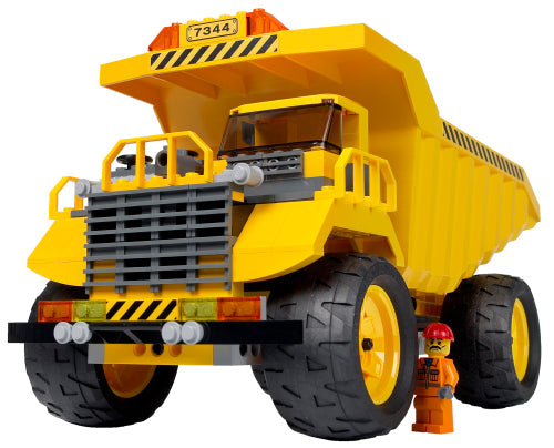 7344 Dump Truck (Retired) LEGO City product image 2, provided for visual reference and product detail review