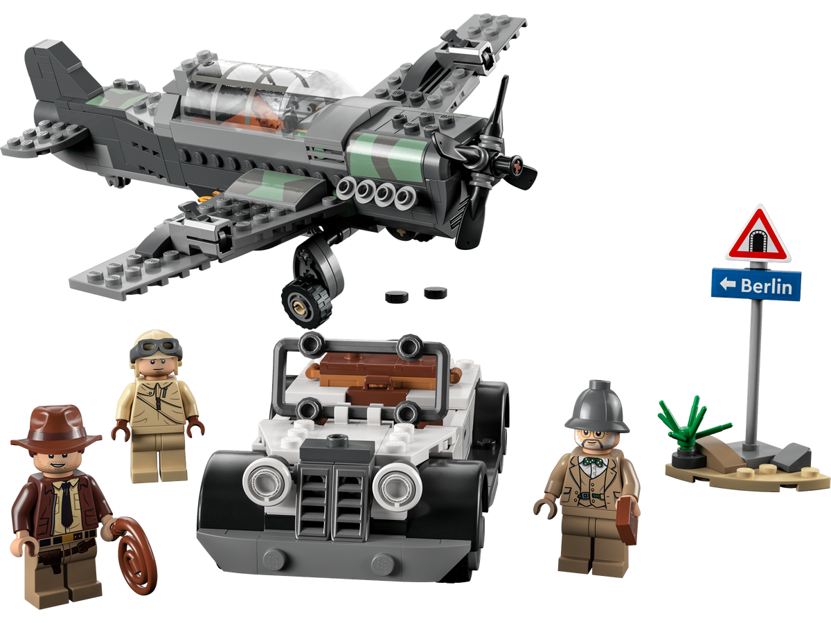 77012 Fighter Plane Chase (Retired) LEGO Indiana Jones product image 2, provided for visual reference and product detail