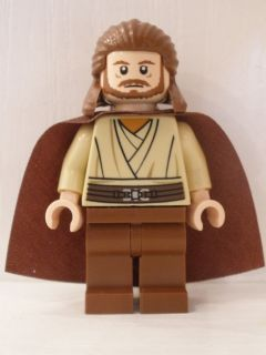 Qui-Gon Jinn - Light Nougat Head, Reddish Brown Legs and Cape (sw0322) product image 1, provided for visual reference and