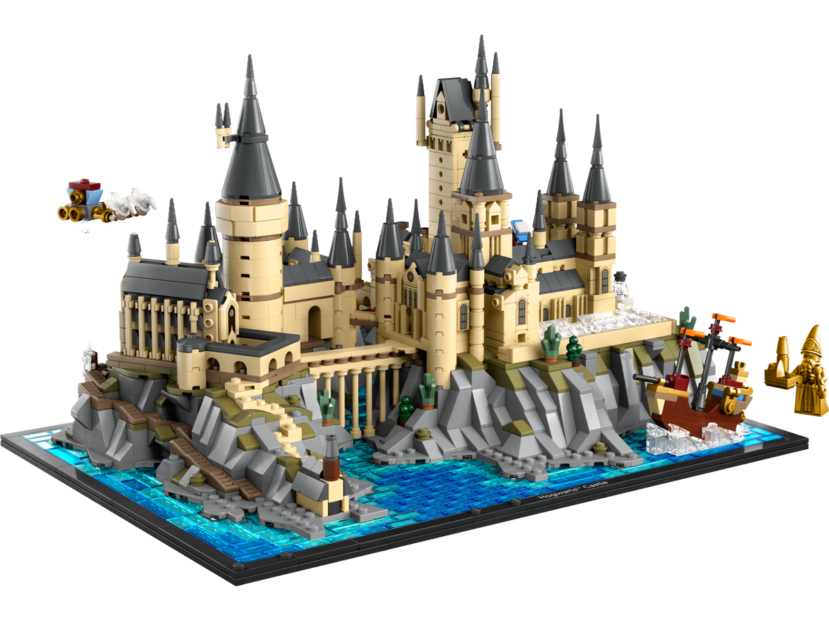 76419 Hogwarts Castle and Grounds (Retired) LEGO Harry Potter product image 2, provided for visual reference and product