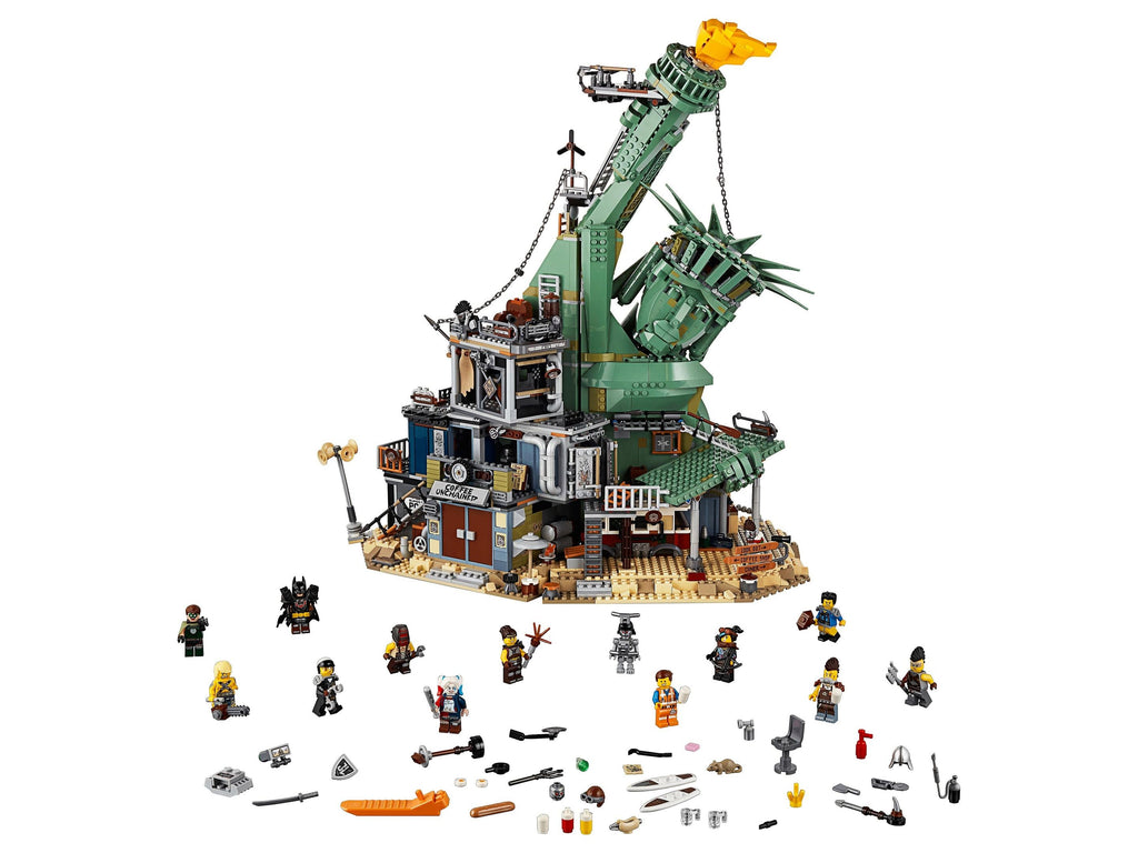 70840 Welcome to Apocalypseburg! (Retired) LEGO The LEGO Movie 2 product image 2, provided for visual reference and product
