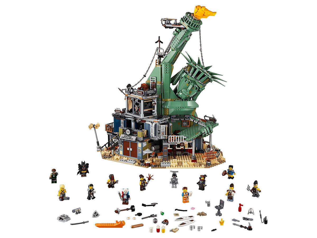 70840 Welcome to Apocalypseburg! (Retired) LEGO The LEGO Movie 2 product image 2, provided for visual reference and product