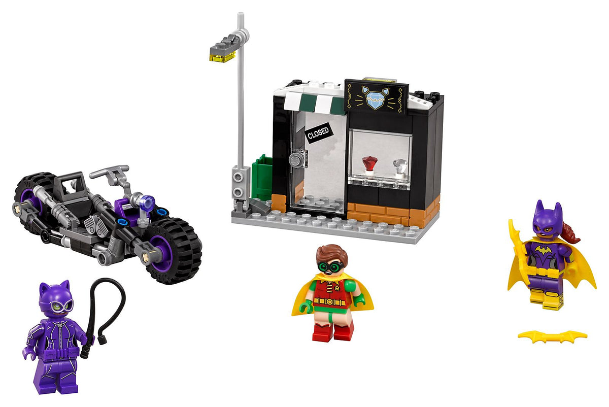 70902 Catwoman Catcycle Chase (Retired) LEGO The LEGO Batman Movie product image 2, provided for visual reference and
