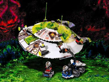 6975 Alien Avenger (Retired) LEGO Space product image 2, provided for visual reference and product detail review