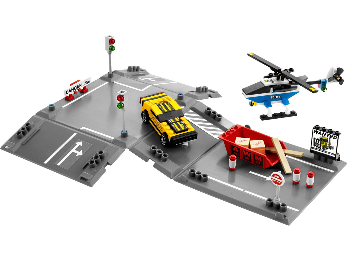 8196 Chopper Jump (Retired) LEGO Racers product image 2, provided for visual reference and product detail review