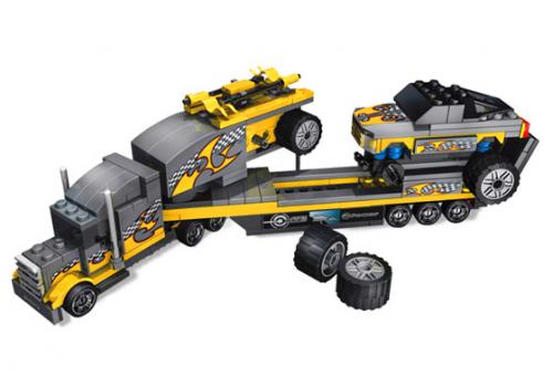 8134 Night Crusher (Retired) LEGO Racers product image 2, provided for visual reference and product detail review