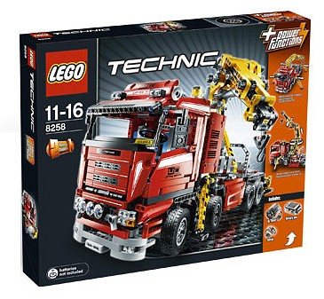 8258 Crane Truck (Retired) LEGO TECHNIC product image 1, provided for visual reference and product detail review