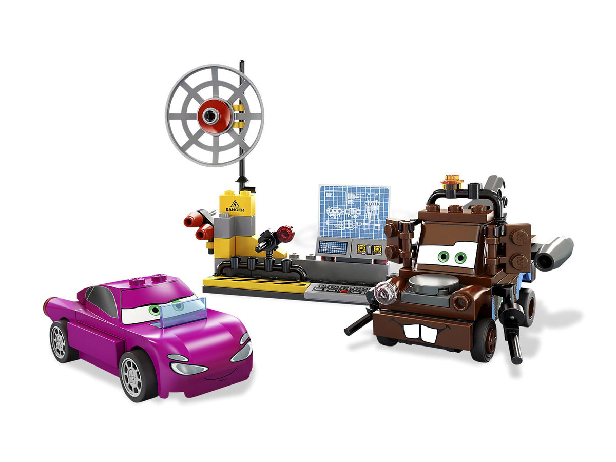 8424 Mater's Spy Zone (Retired) LEGO Cars product image 2, provided for visual reference and product detail review