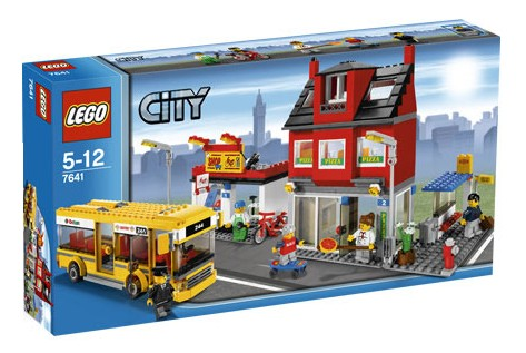 7641 City Corner (Retired) LEGO City product image 1, provided for visual reference and product detail review