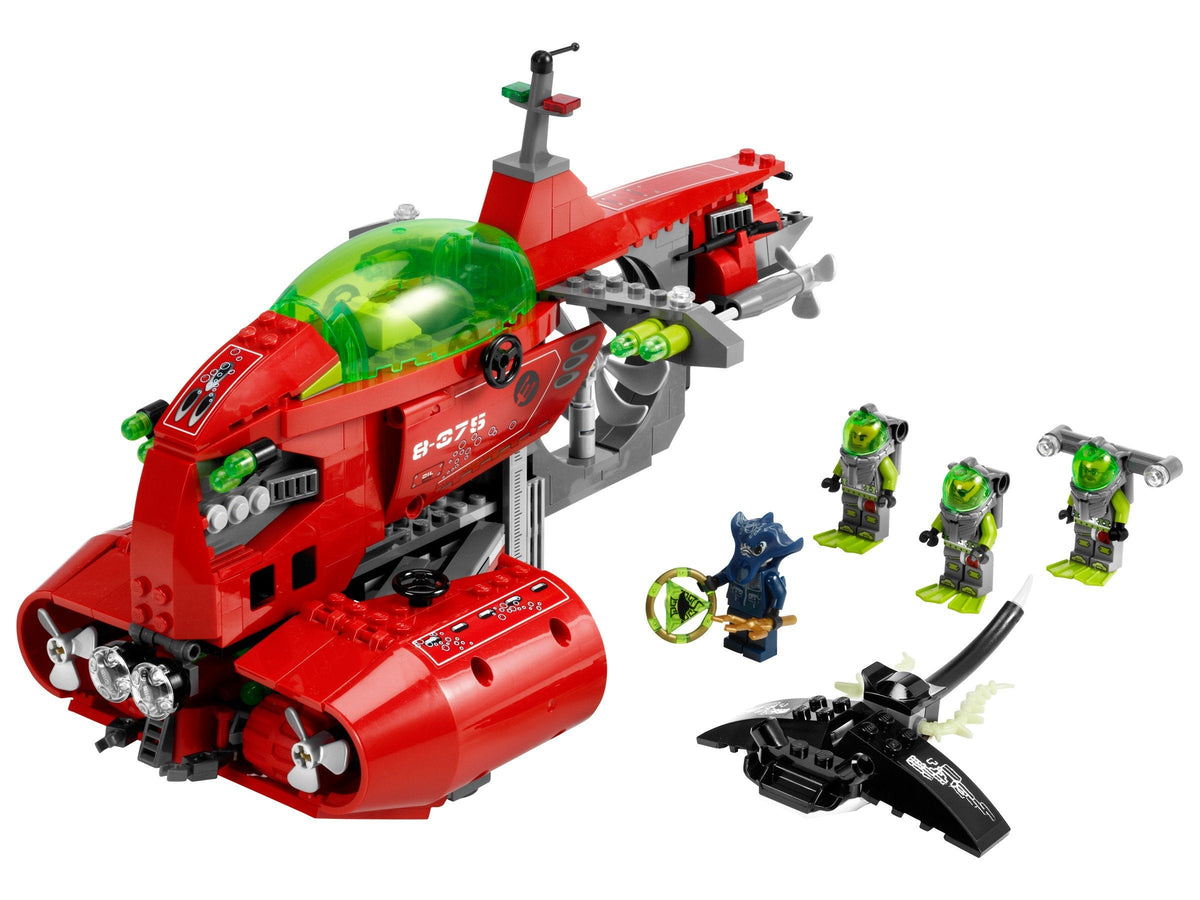 8075 Neptune Carrier (Retired) LEGO Atlantis product image 2, provided for visual reference and product detail review