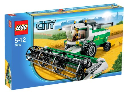 7636 Combine Harvester (Retired) LEGO City product image 1, provided for visual reference and product detail review