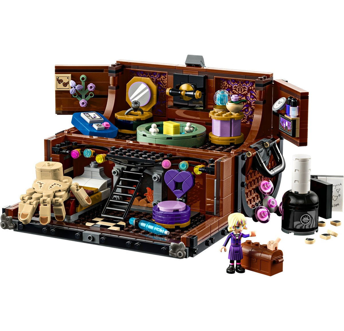 76785 Thing's Apartment (Retired) LEGO Wednesday product image 3, provided for visual reference and product detail review