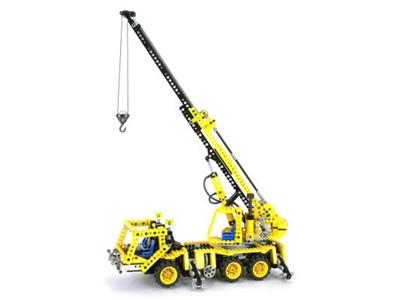 8460 Pneumatic Crane Truck / Mobile Crane (Retired) LEGO TECHNIC product image 1, provided for visual reference and product