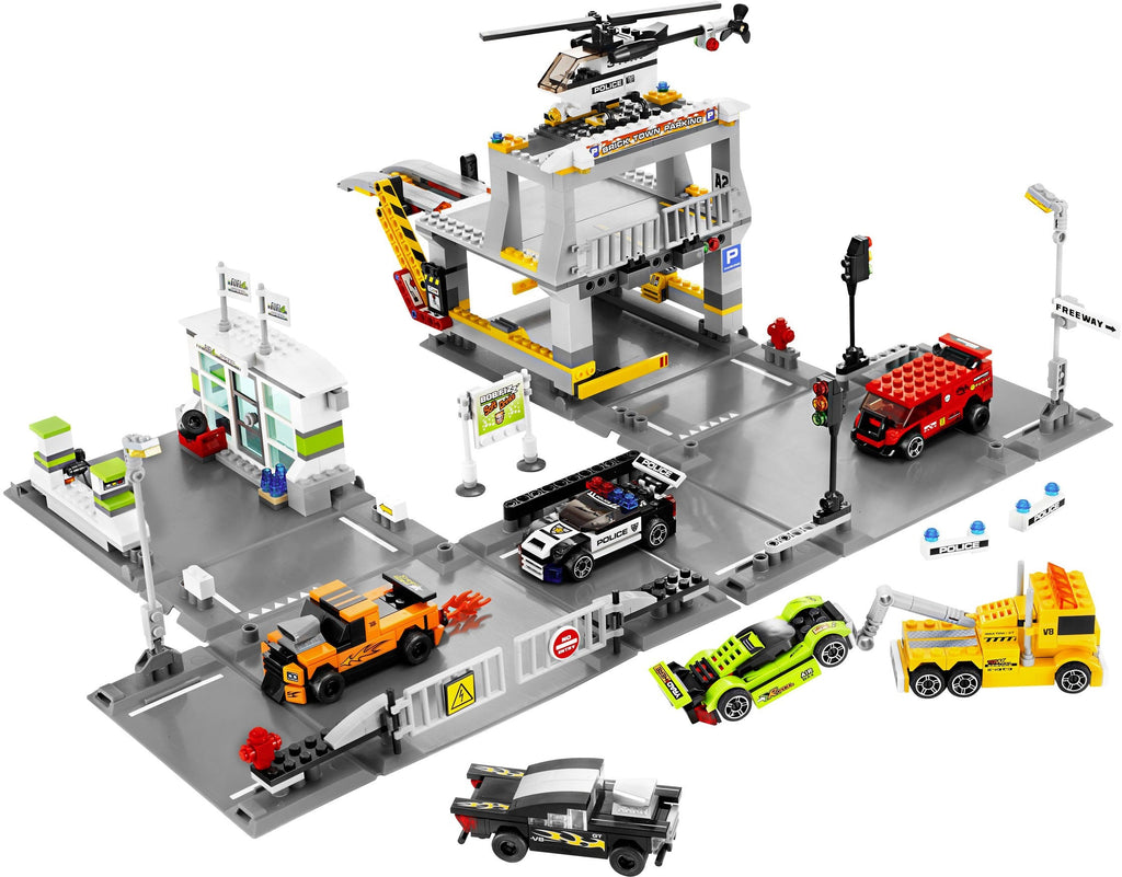 8186 Street Extreme (Retired) LEGO Racers product image 2, provided for visual reference and product detail review