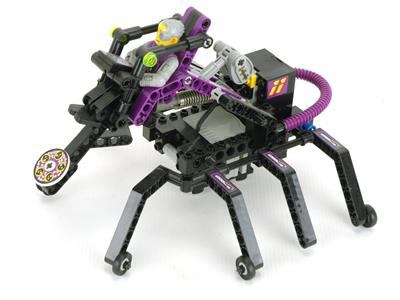 8266 Blue Flash Versus The Arachnophob (Retired) LEGO TECHNIC product image 1, provided for visual reference and product