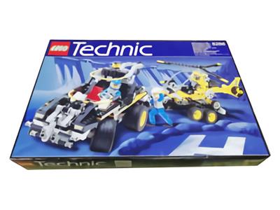 8286 3-In-1 Car (Retired) LEGO TECHNIC product image 1, provided for visual reference and product detail review