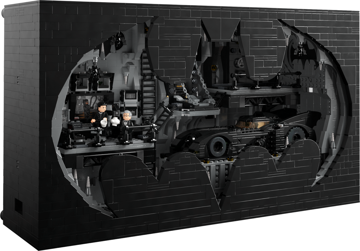 76252 Batcave Shadowbox (Retired) LEGO Super Heroes product image 2, provided for visual reference and product detail review