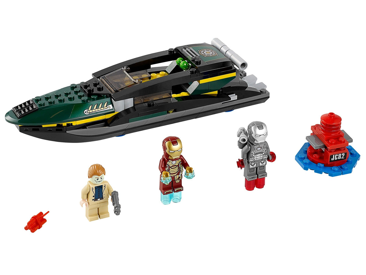 76006 Iron Man: Extremis Sea Port Battle (Retired) LEGO Super Heroes product image 2, provided for visual reference and