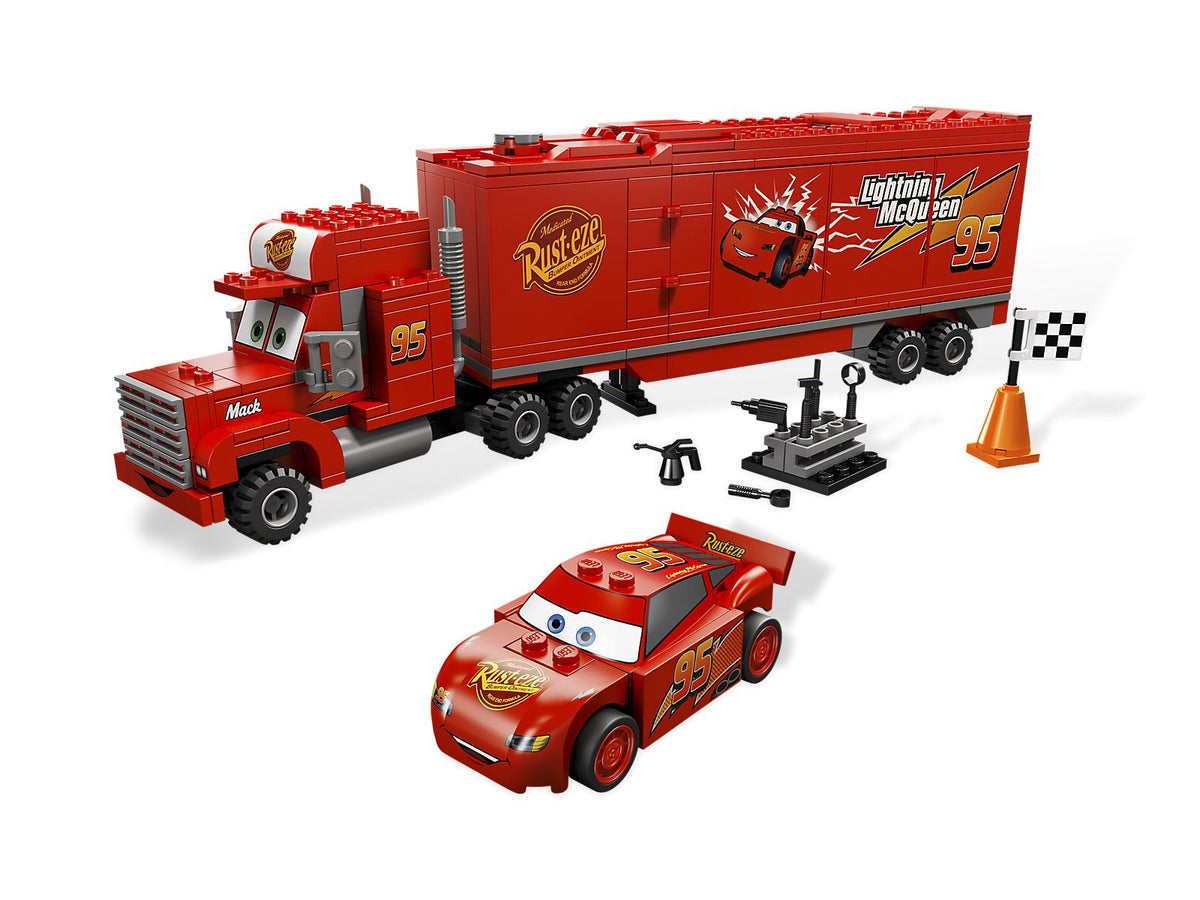 8486 Mack's Team Truck (Retired) LEGO Cars product image 2, provided for visual reference and product detail review