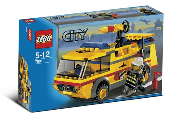 7891 Airport Fire Truck (Retired) LEGO City product image 1, provided for visual reference and product detail review