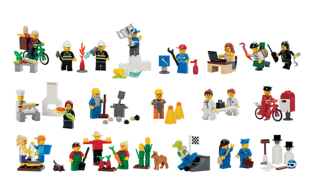 9348 Community Minifigure Pack (Retired) LEGO City product image 2, provided for visual reference and product detail review