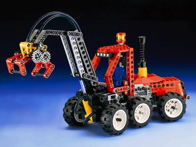 8443 Pneumatic Log Loader (Retired) LEGO TECHNIC product image 2, provided for visual reference and product detail review