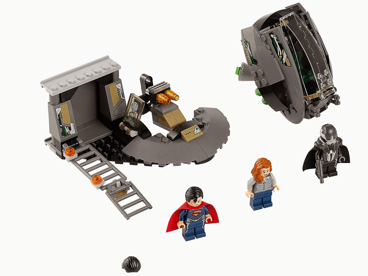 76009 Superman: Black Zero Escape (Retired) LEGO Super Heroes product image 2, provided for visual reference and product