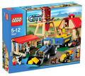 7637 Farm (Retired) LEGO City product image 1, provided for visual reference and product detail review