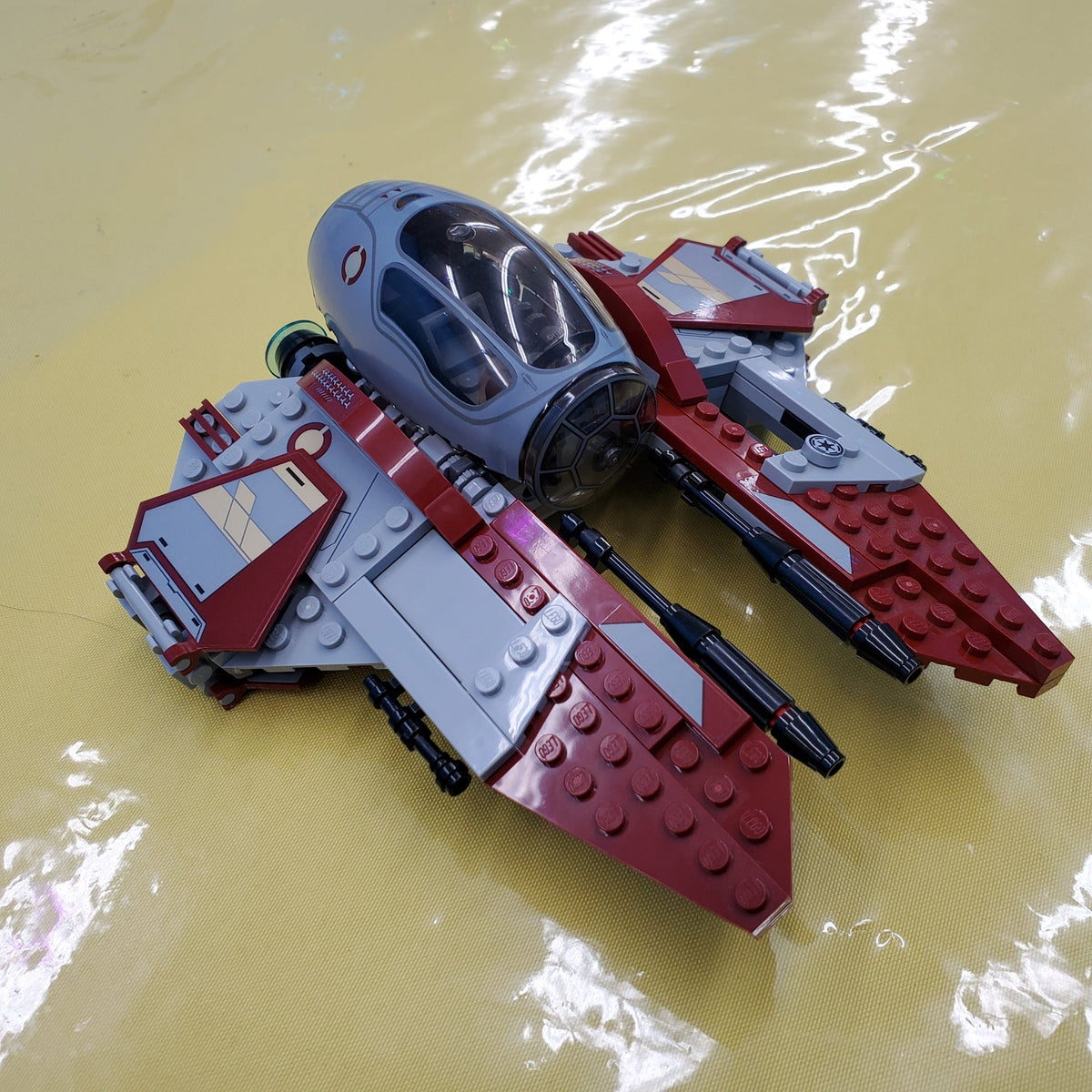 75135 Obi-Wans Jedi Interceptor (Previously Owned) (Retired) product image 1, provided for visual reference and product