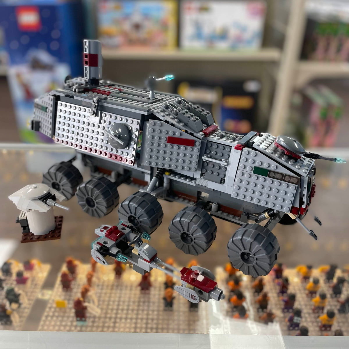 7261 Clone Turbo Tank (Retired) (Previously Owned) product image 1, provided for visual reference and product detail review